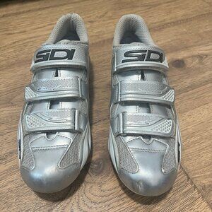 SIDI Womens Carbon Millennium Silver Road Spin Cycling Shoes Size 42 W US 9-9.5